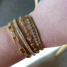 French Cut & Round Brilliant Cut Diamond Hinged Bracelet