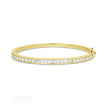 French Cut & Round Brilliant Cut Diamond Hinged Bracelet