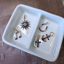 Art Deco Small Horseshoe